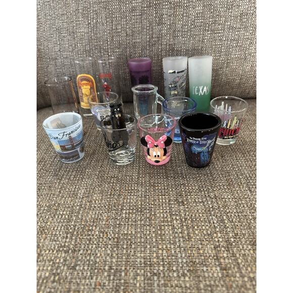 Lot of 14 Assorted Shot Glasses from various places & things - Picture 5 of 12